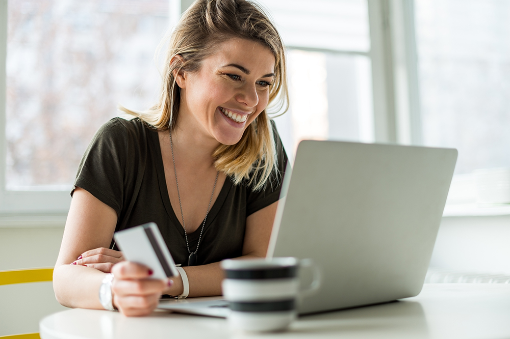 Omni-channel online shopping.