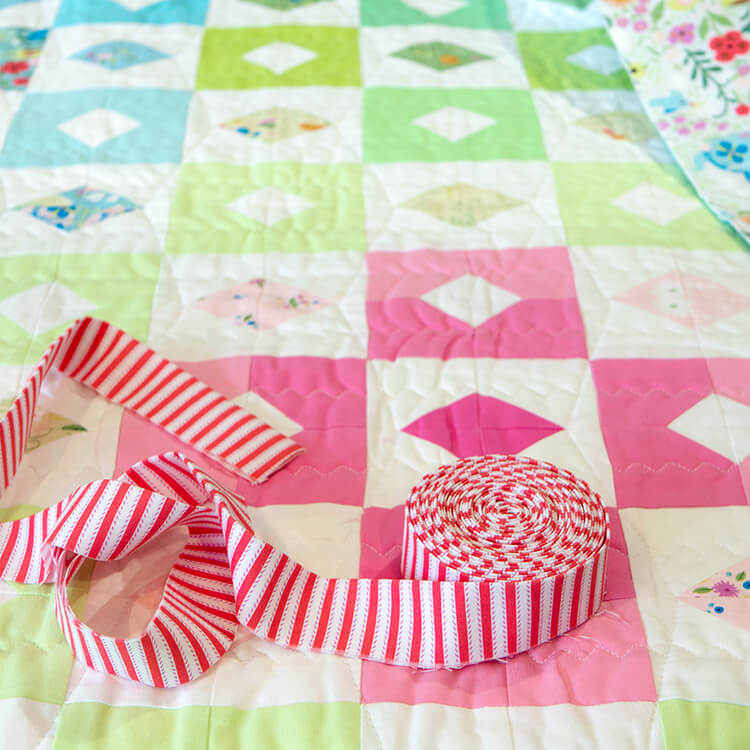 Rainbow Baby Crystal Lattice - A FREE Pattern Add-on - stripy binding heaven