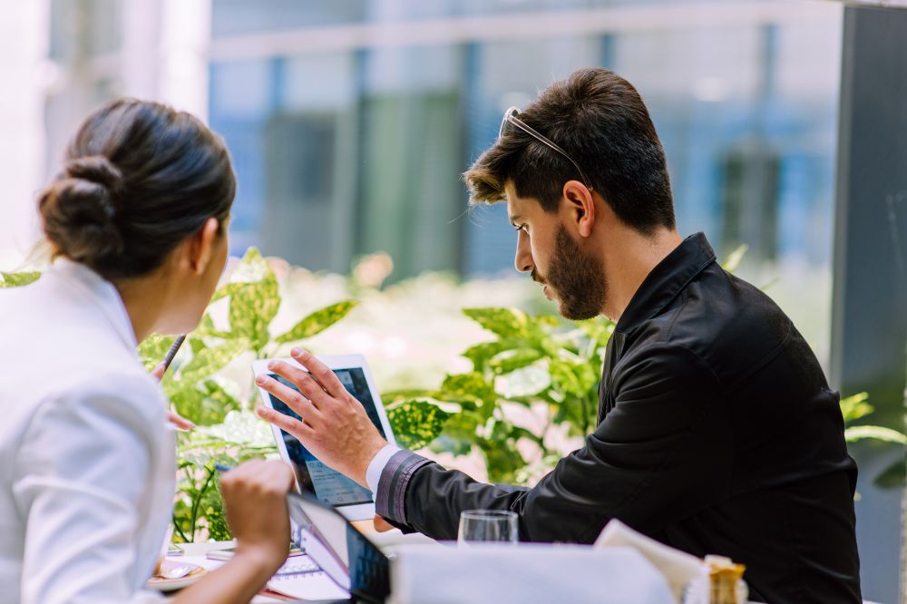 Restaurant social media