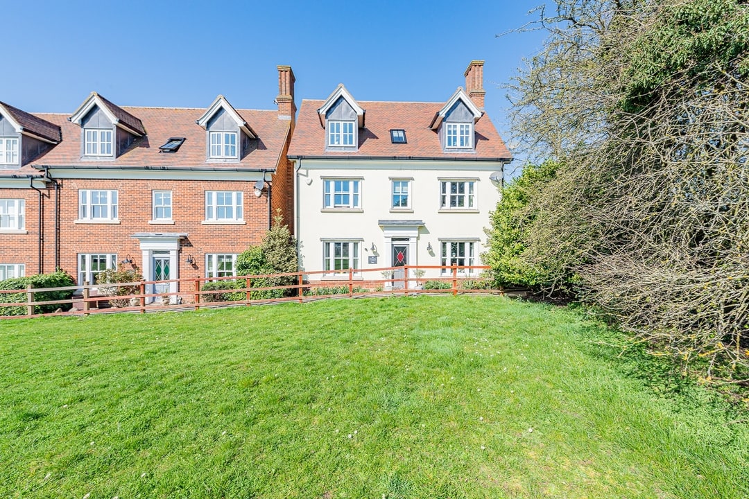 Braintree Estate agent covering North Essex property sales & Lettings