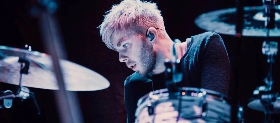 How To Deal With Being The New Guy | Alex Torjussen, Drummer for Niall Horan