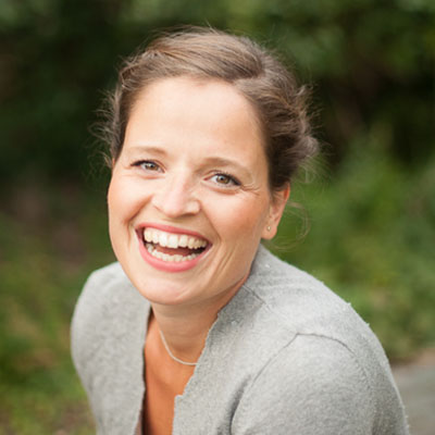 Dana Schwandt