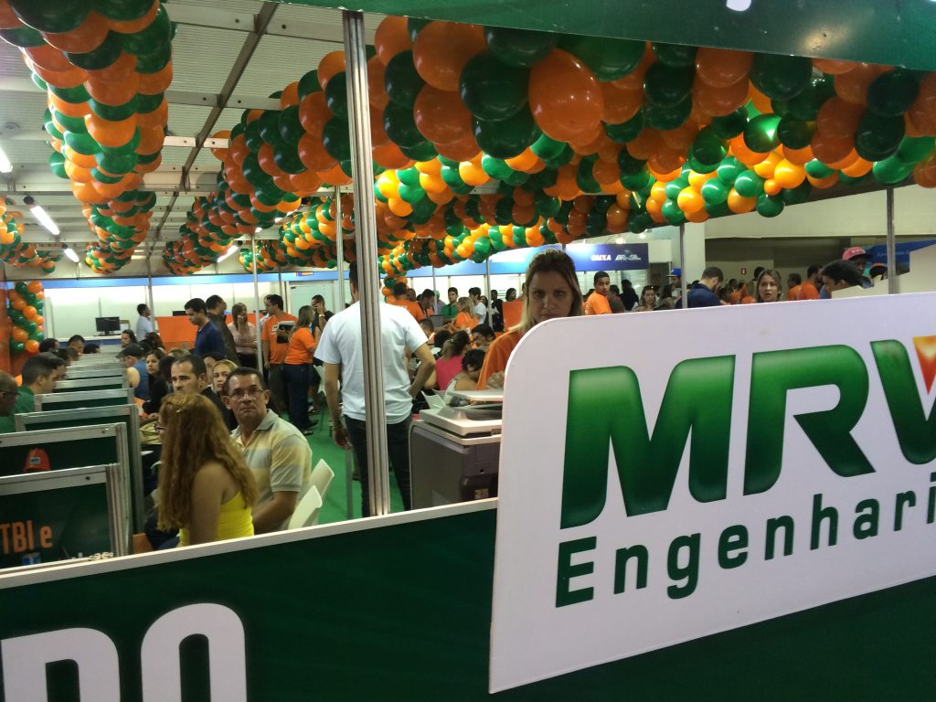 Estande MRV no Feirão da Caixa