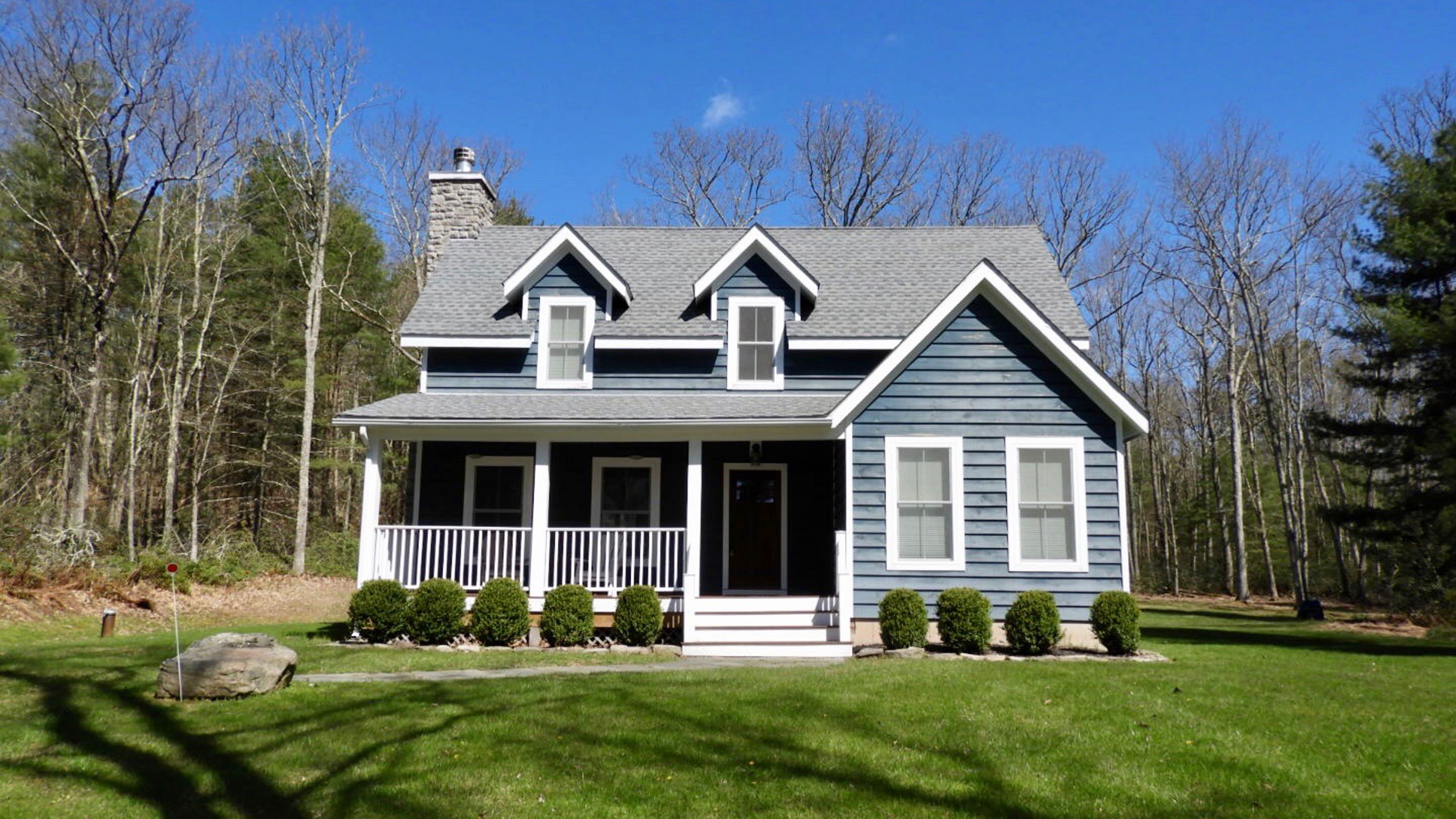 Farmhouse 19 / Narrowsburg, NY Real Estate / Catskill Farms