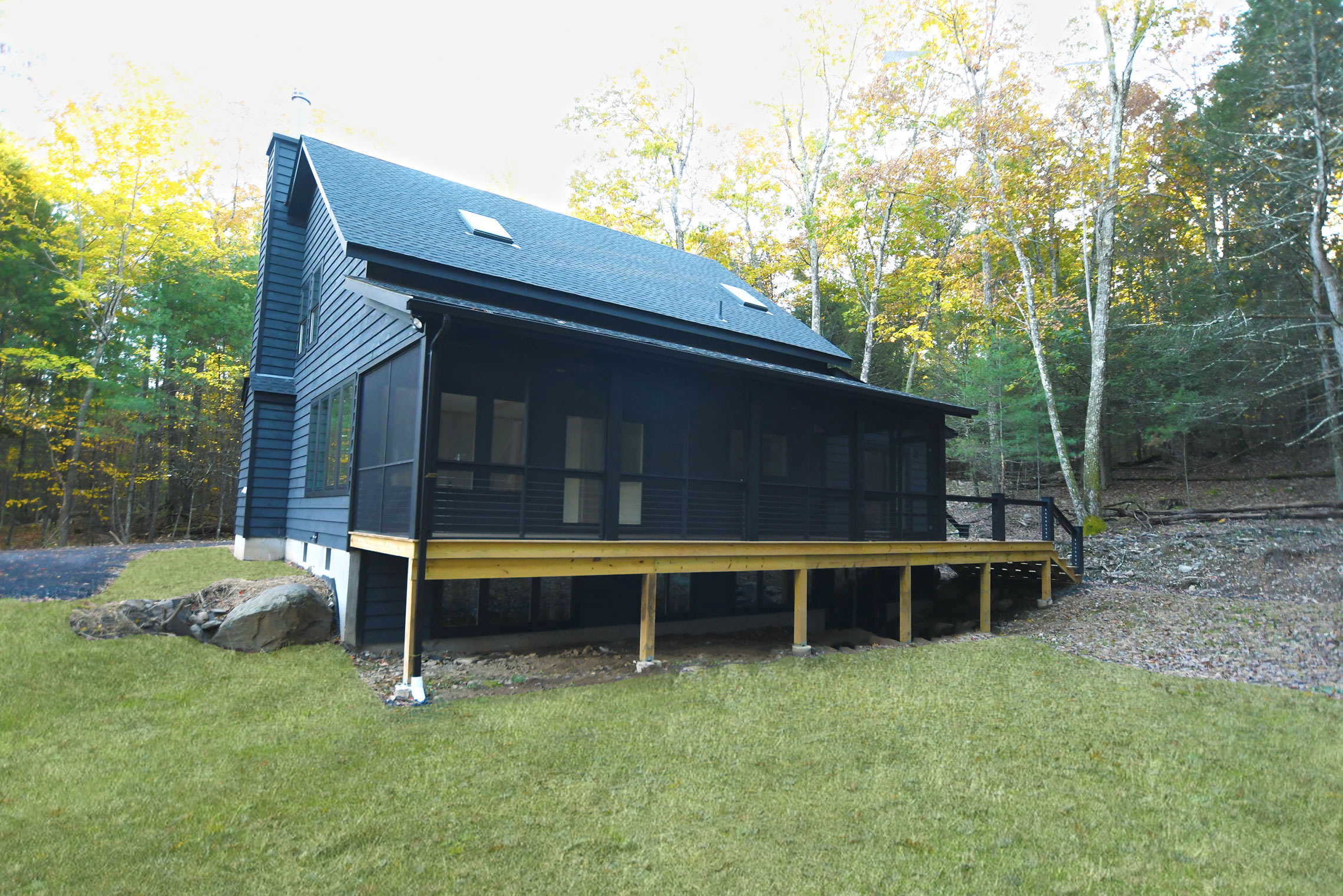 Barn 40 / Kerhonkson, NY Real Estate / Catskill Farms
