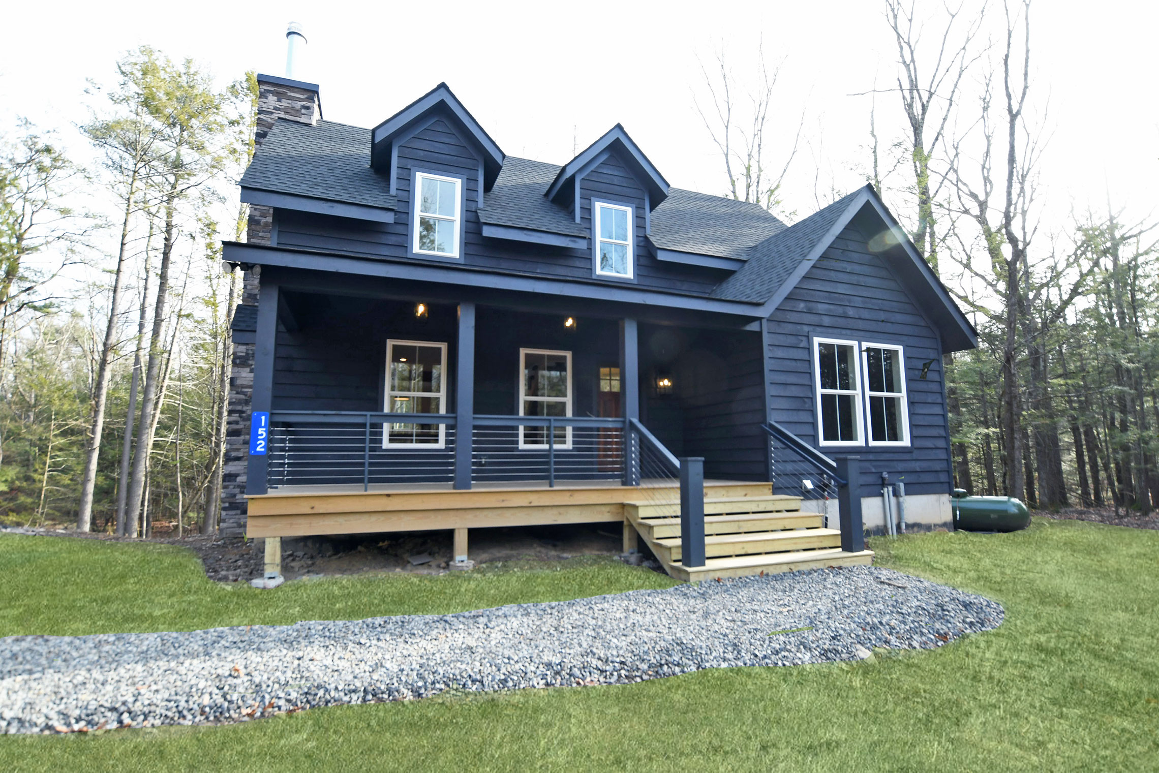 Farmhouse 67 / Saugerties, NY Real Estate / Catskill Farms