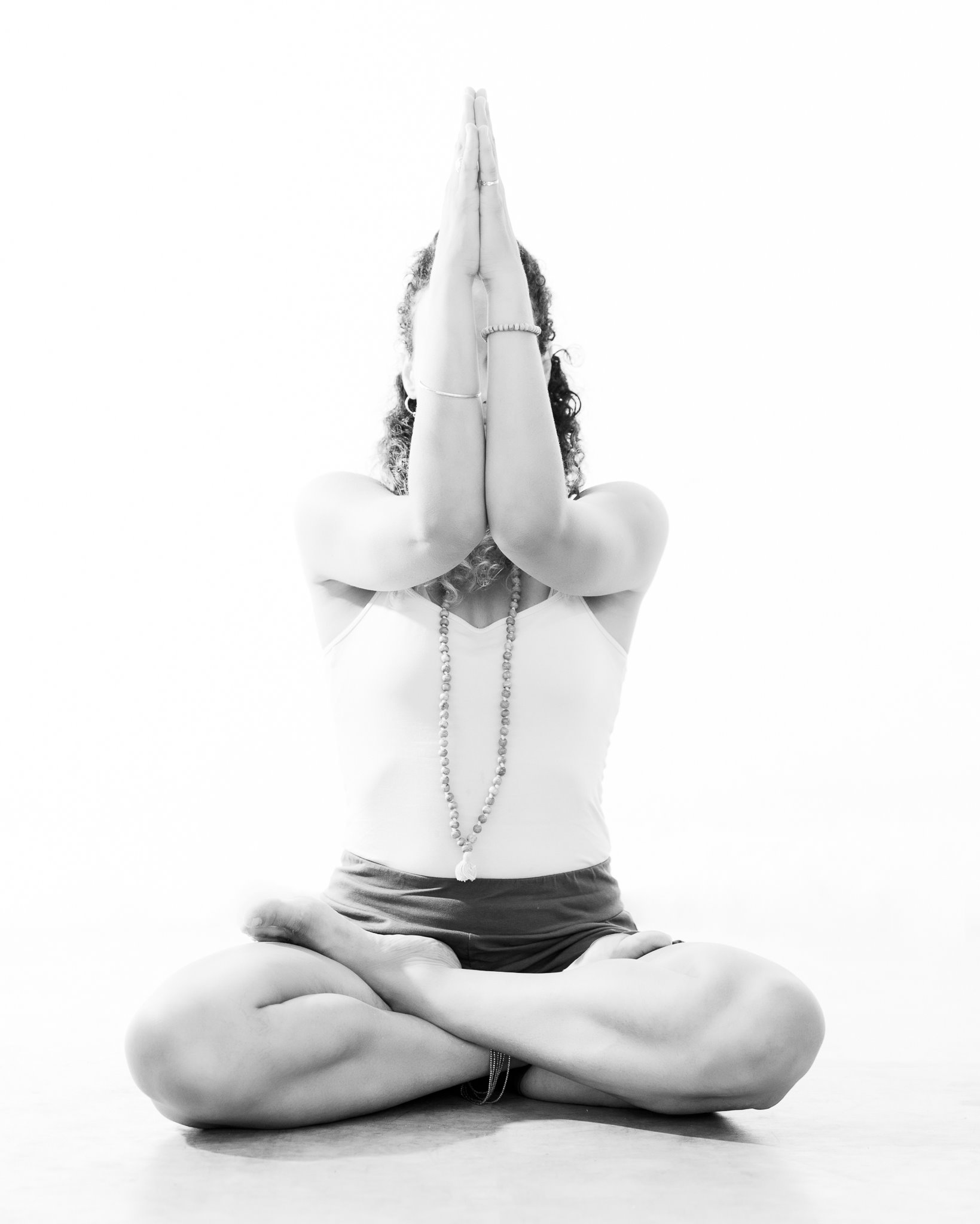 ויניאסה נשית בזום