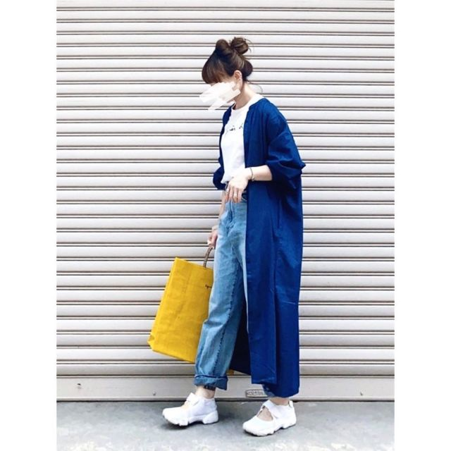 着回し力抜群 40代 50代におすすめ大人のシャツワンピースコーデ25選 Drobe Magazine ファッションで素敵に 毎日を楽しく