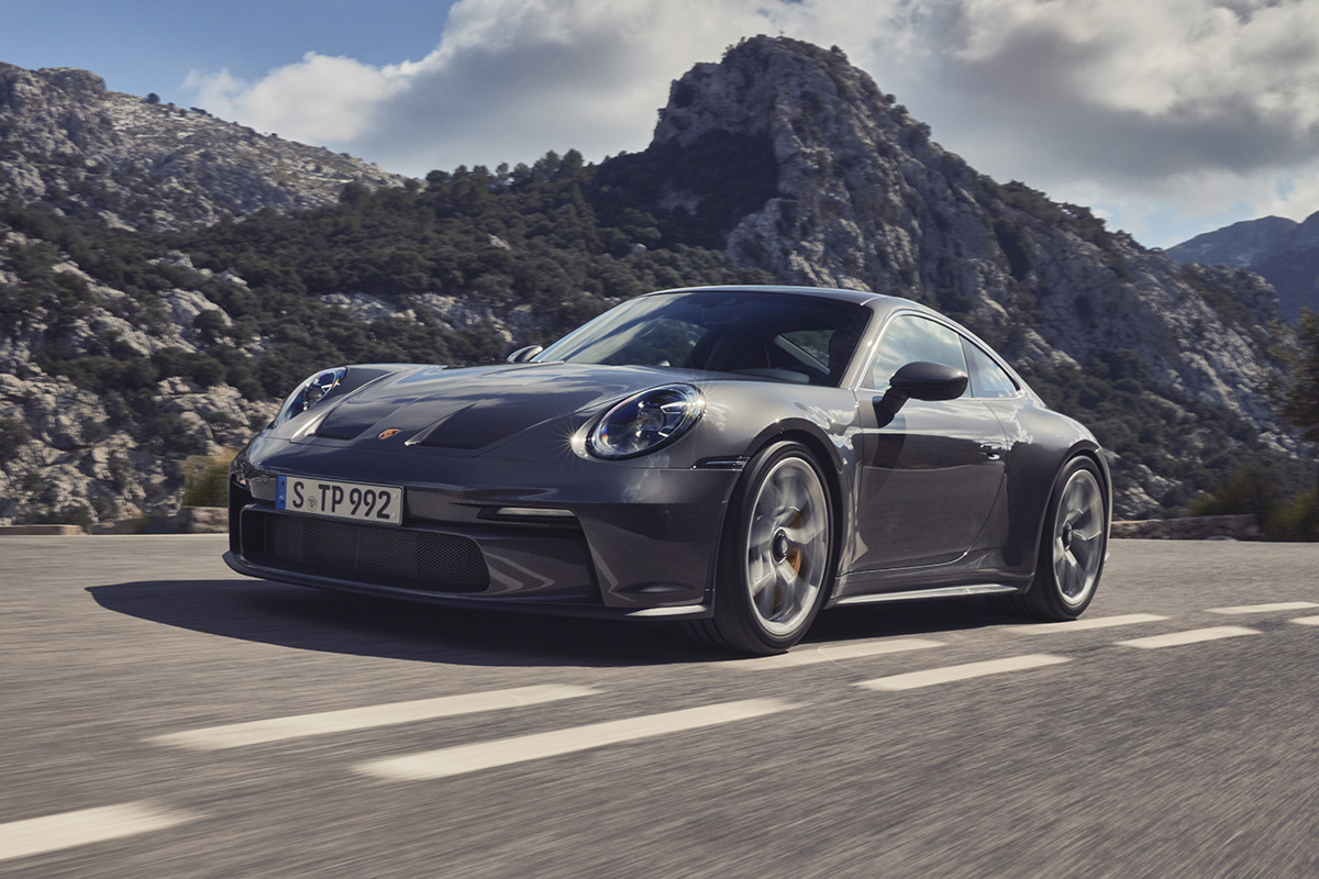 Porsche 911 GT3 Touring 2021