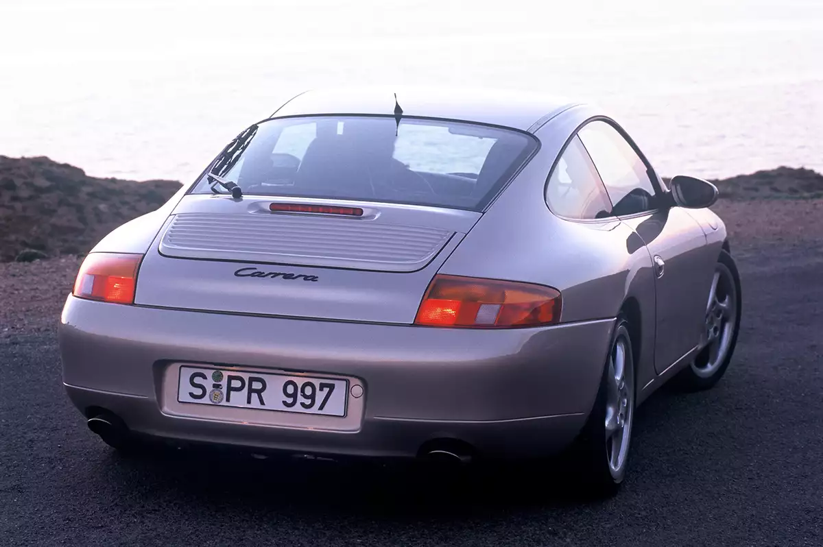 Porsche 996