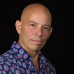 Headshot of Arthur Avilés