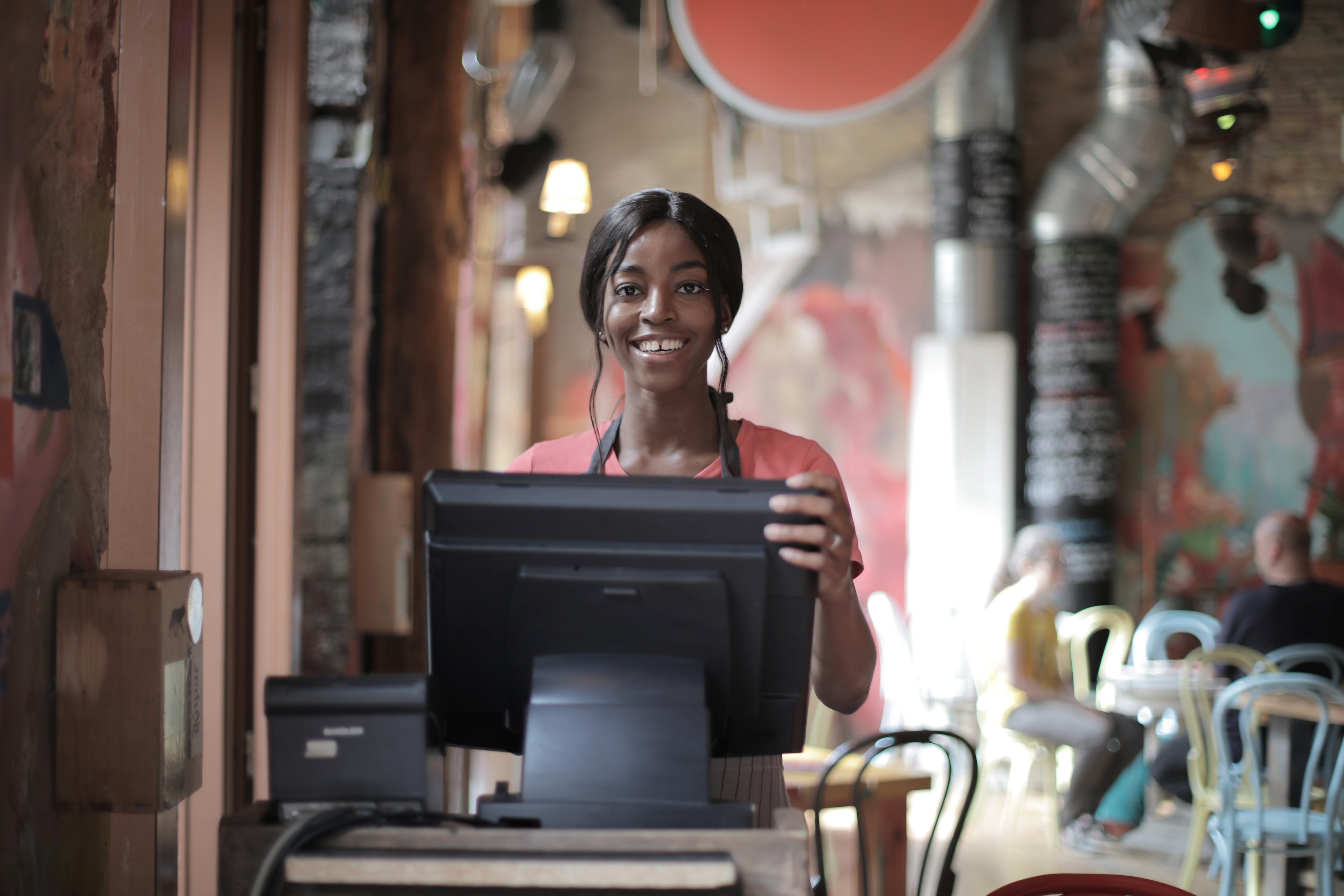 What questions should you ask in a customer satisfaction survey?