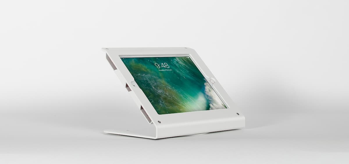 The Edge tablet mout