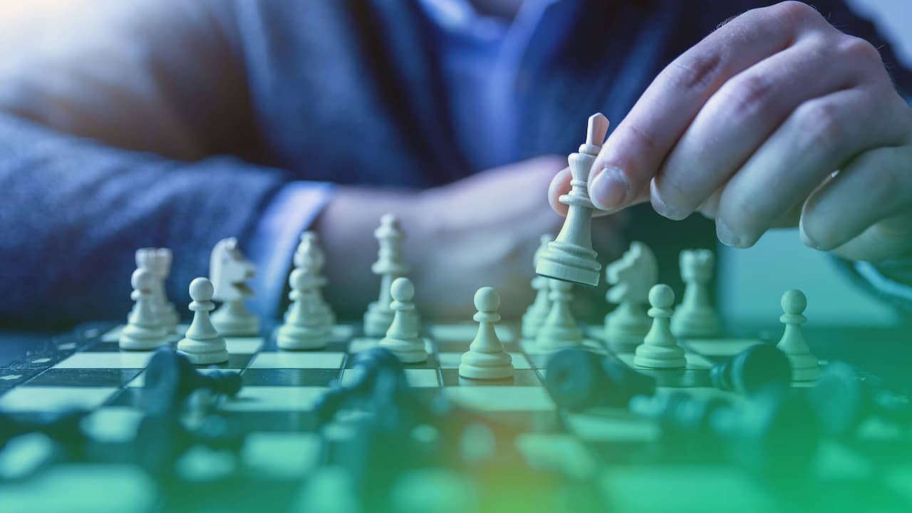 You Need a Digital Signage Strategy: How to Convince Your Management