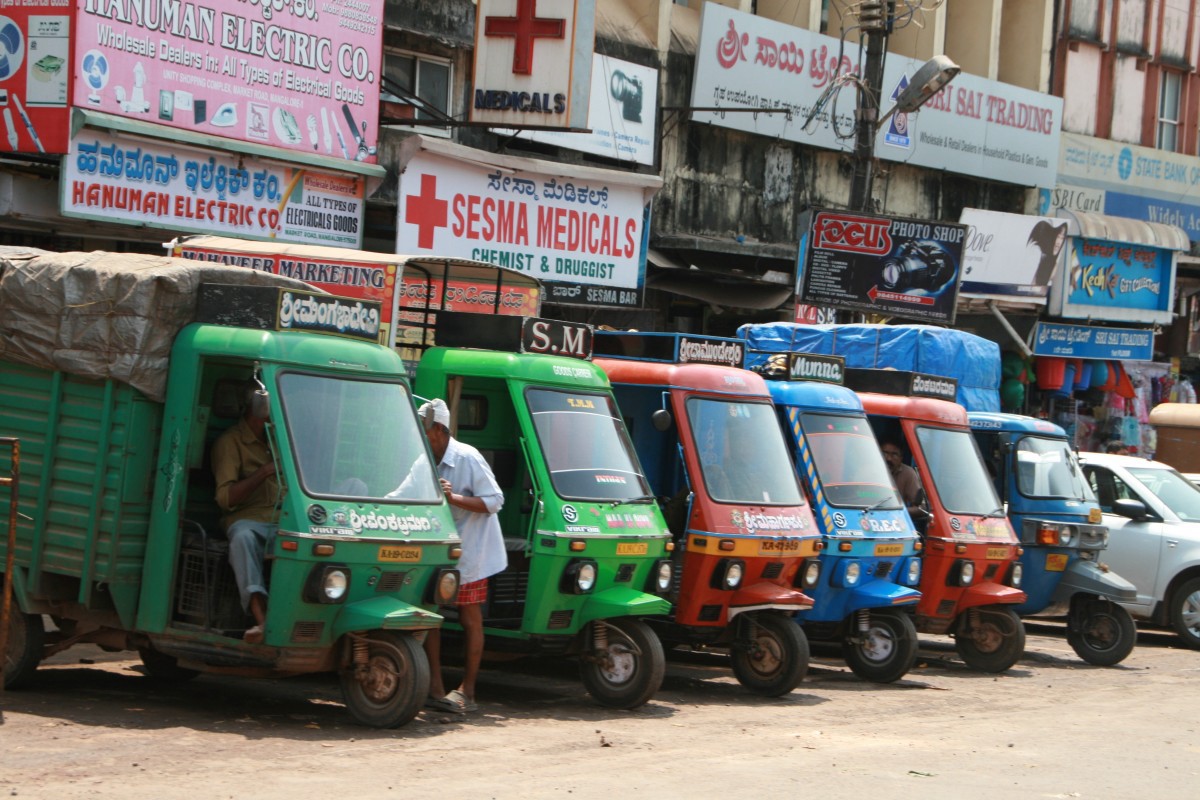 Improving Lives with Every Delivery: A Success Story from a Driver-Cum-Owner (DCO) Partner