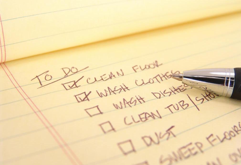 A handwritten to-do list covering the basics of tasks that need to get accomplished.