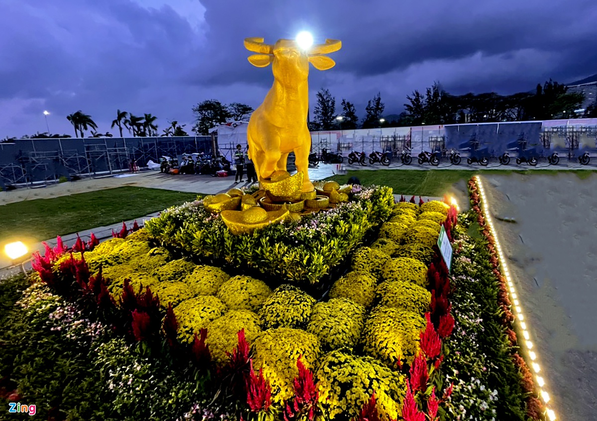 Gia dinh dan trau hanh phuc anh 5