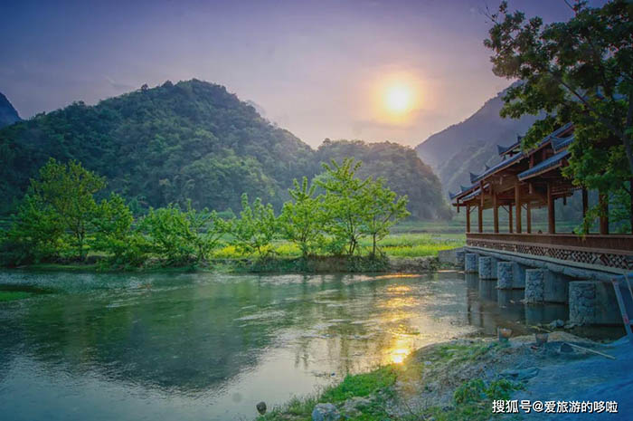 Nếu không có dịch COVID-19, những thành phố cổ tuyệt đẹp này rất đáng được ghé đến - 1