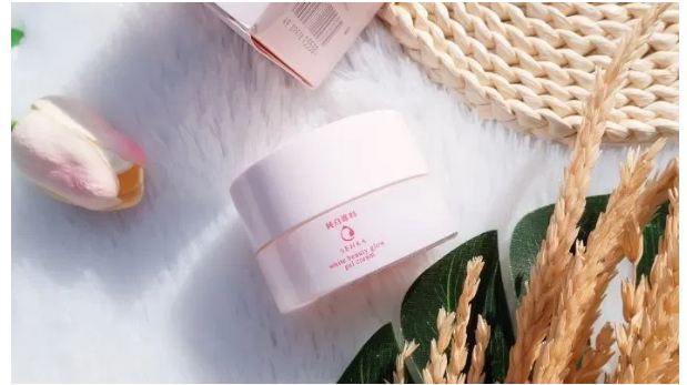 kem dưỡng trắng da ban đêm senka