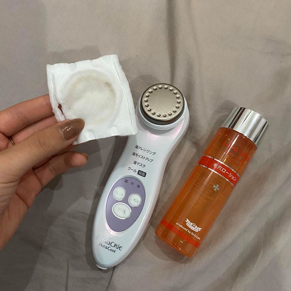 Skincare thời 4.0: Dùng đồ bình dân nhưng đầu tư máy dưỡng da xịn xò, cô nàng tự mình trị sạch nám da, tàn nhang ngay tại nhà - Ảnh 8.