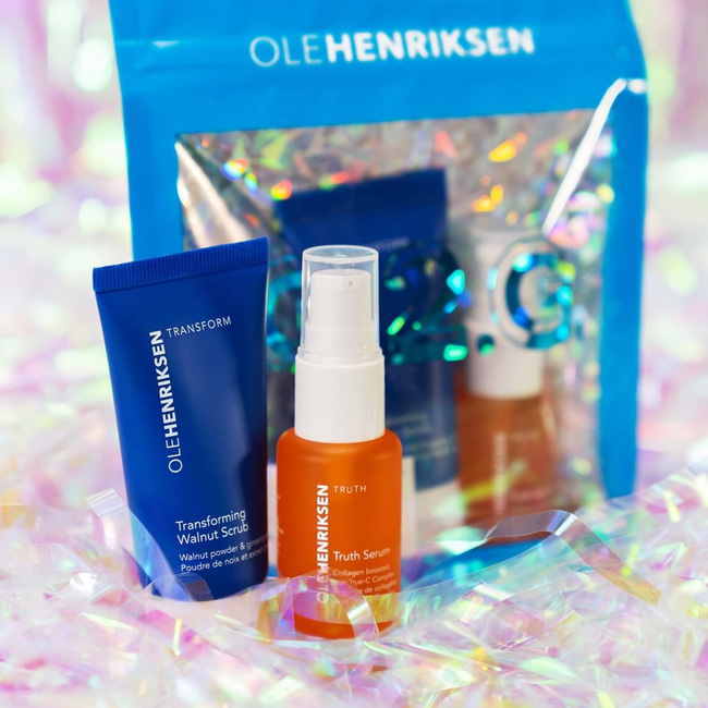 Thưởng Tết ập đến, bạn phải rinh ngay 1 trong 6 lọ serum được coi là phép màu biến da "đầy góc chết" thành mịn đẹp như mơ - Ảnh 2.