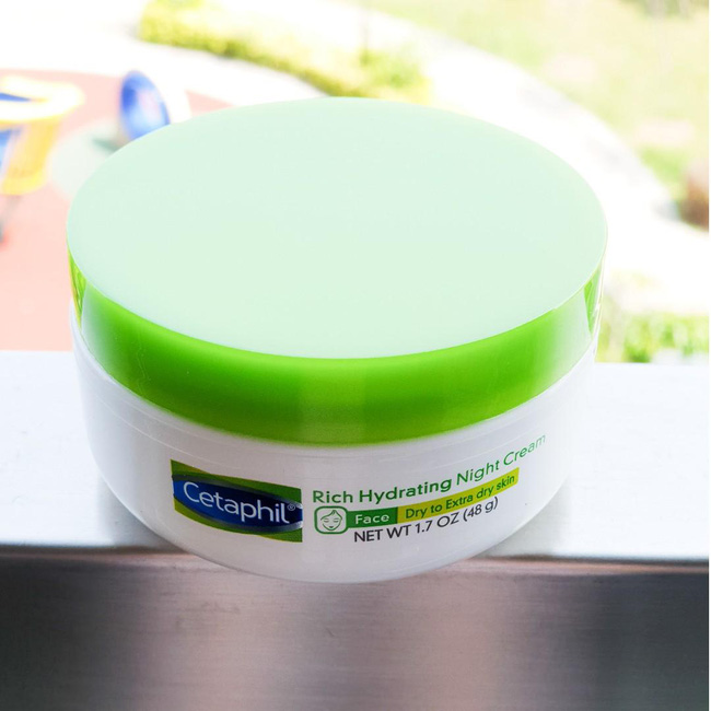 6 lọ kem dưỡng ban đêm giá mềm nhưng có siêu năng lực chăm da "không có cửa" xuống sắc - Ảnh 4.