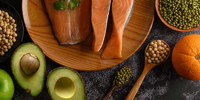 what is sports nutrition