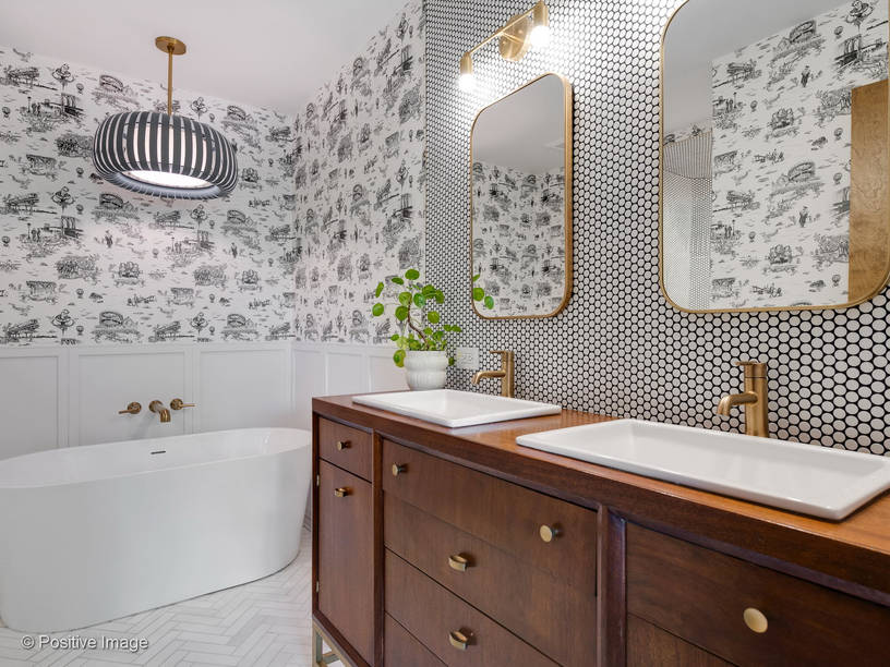 bath & bronze plumbing fixtures