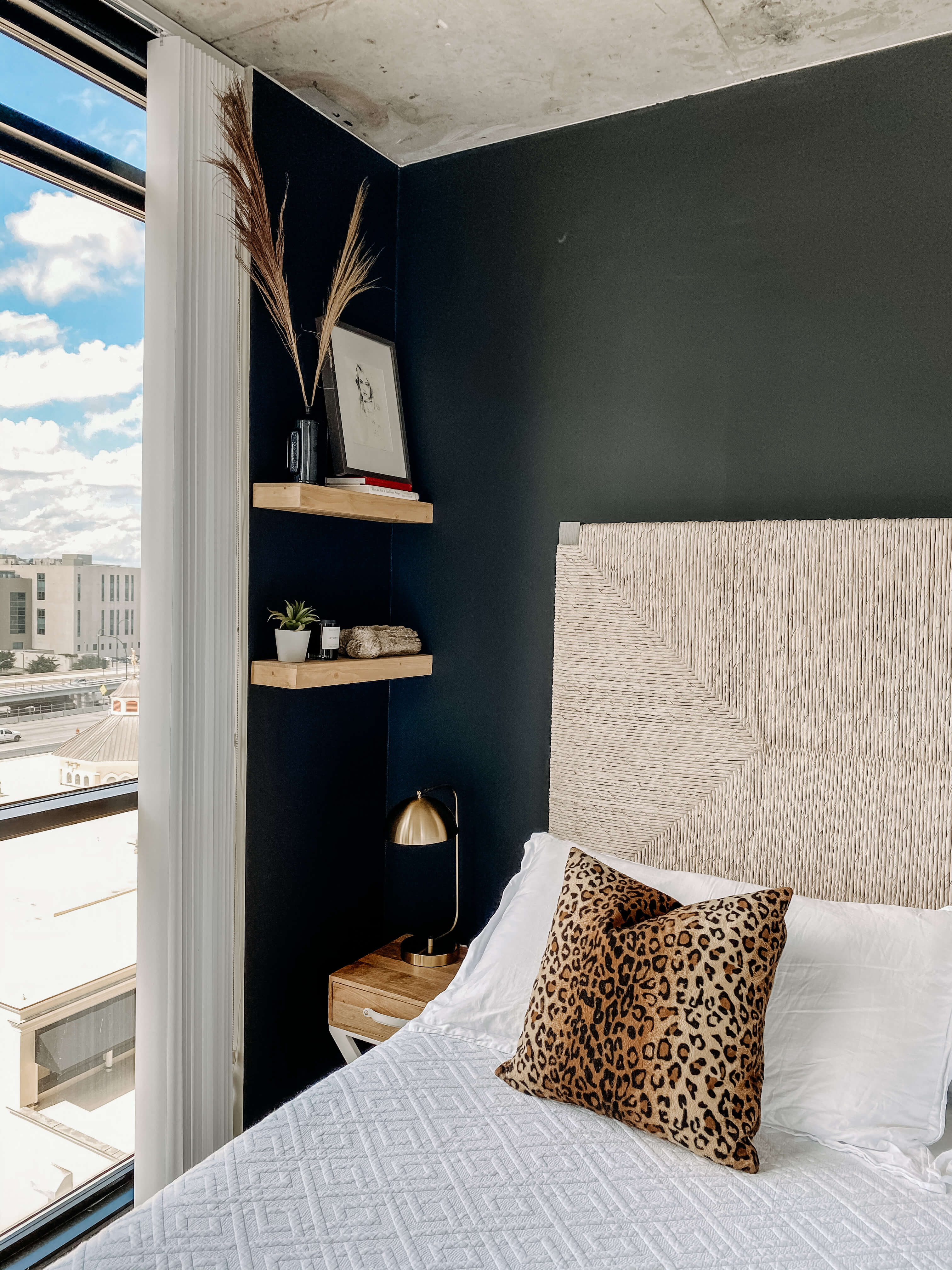 Black accent wall bedroom