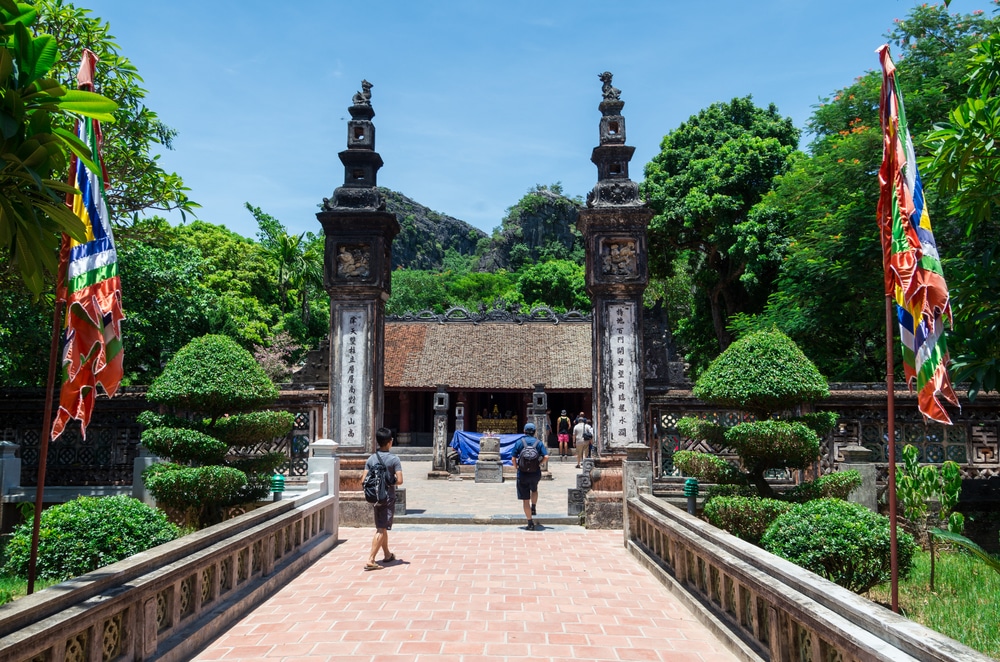 Hoa Lư, Việt Nam