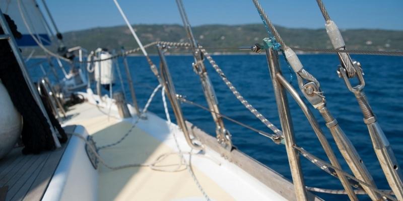 close up of guard wires on a boat