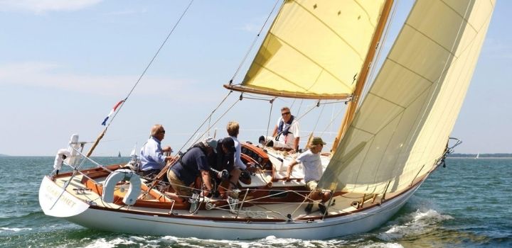 Classic yacht racing