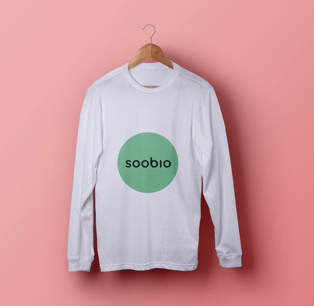 Soobio sweater branding