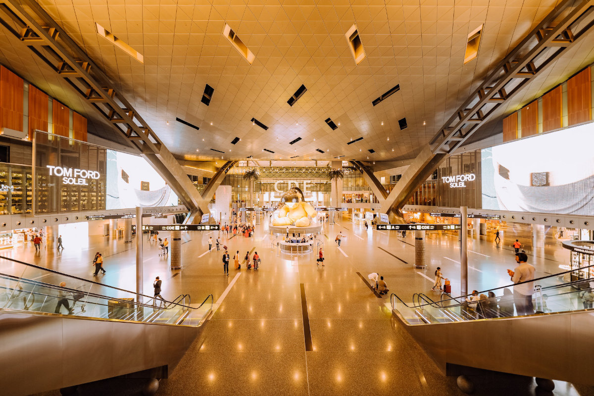 Gran angular de un centro comercial. 