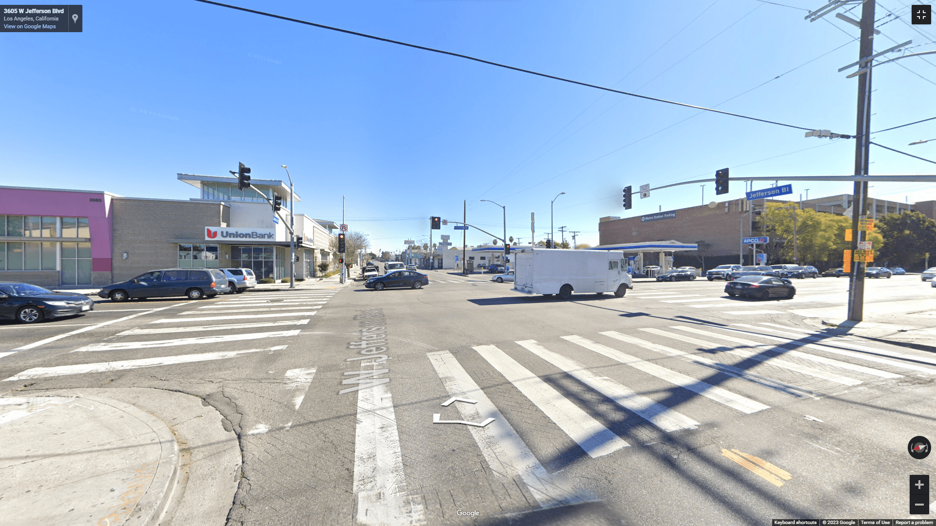 Crenshaw Blvd. y Jefferson Blvd.