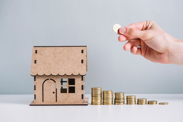 house prices are falling according to RICS