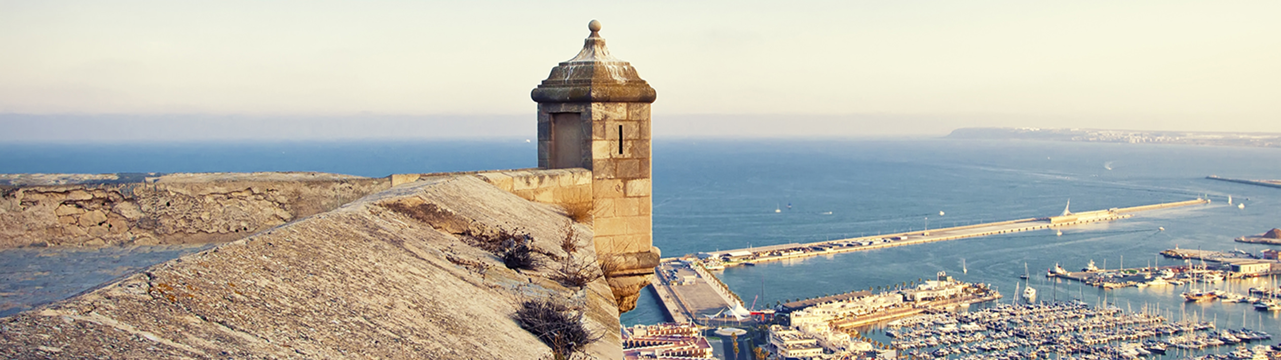Book a flight from Frankfurt to Alicante from 99 € & fly safely - Lufthansa