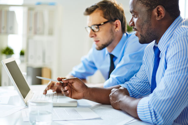 Accountant and client discuss data entry automation to get MTD ready