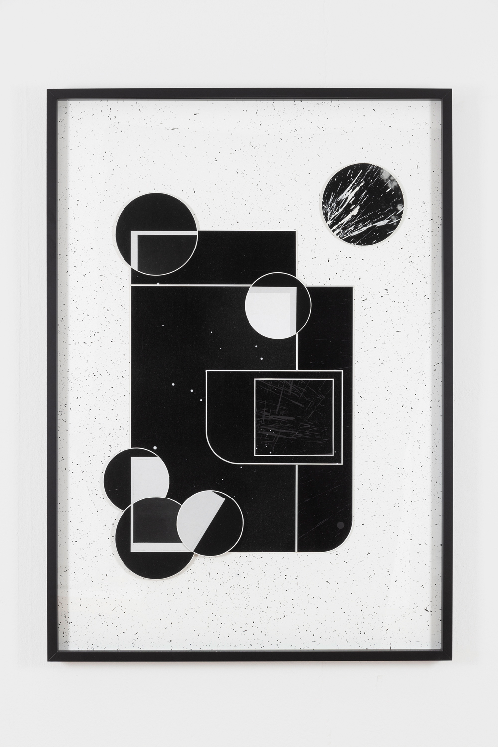 domino, installation, black and white, view, viewing, bernhard hosa