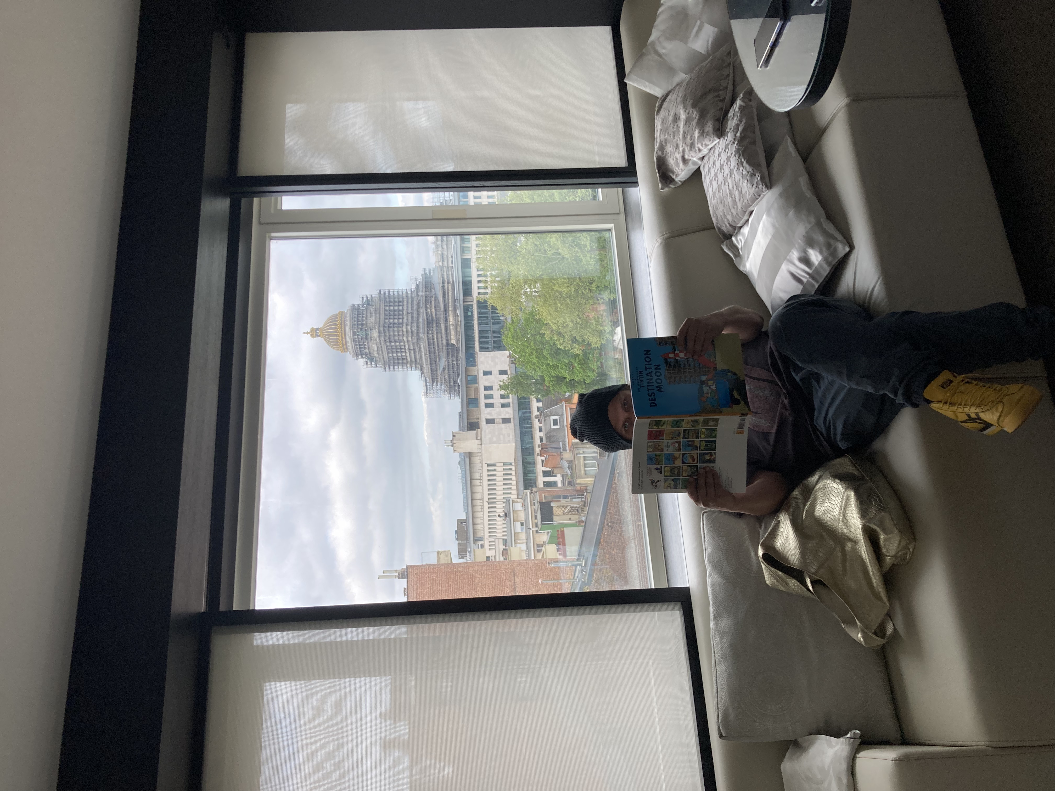 the hotel brussels, munchies art club, online art magazine, on tour, tintin