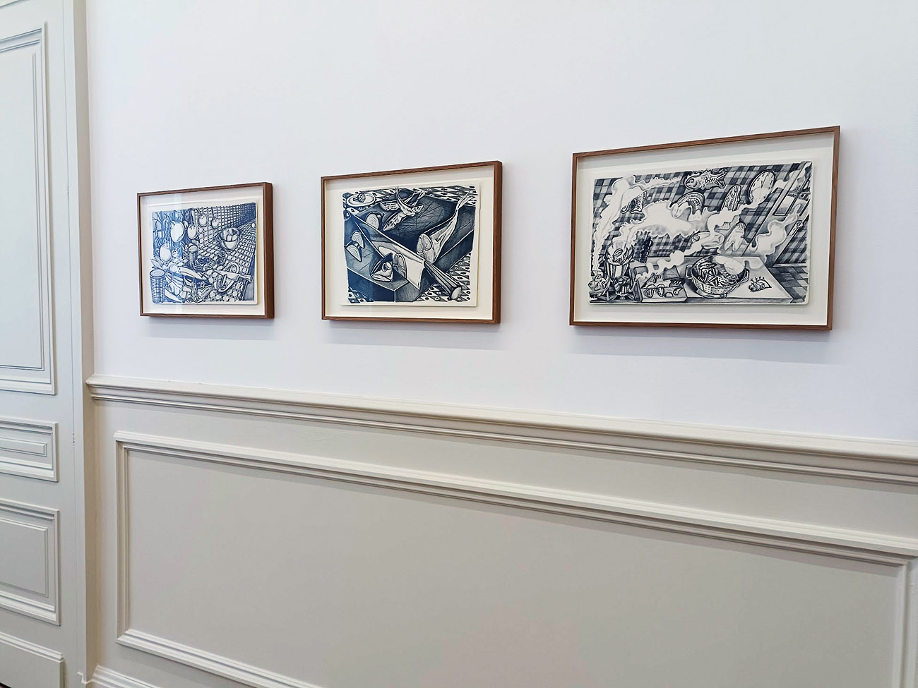 large paintings, pink color, prominent, drawing paintings