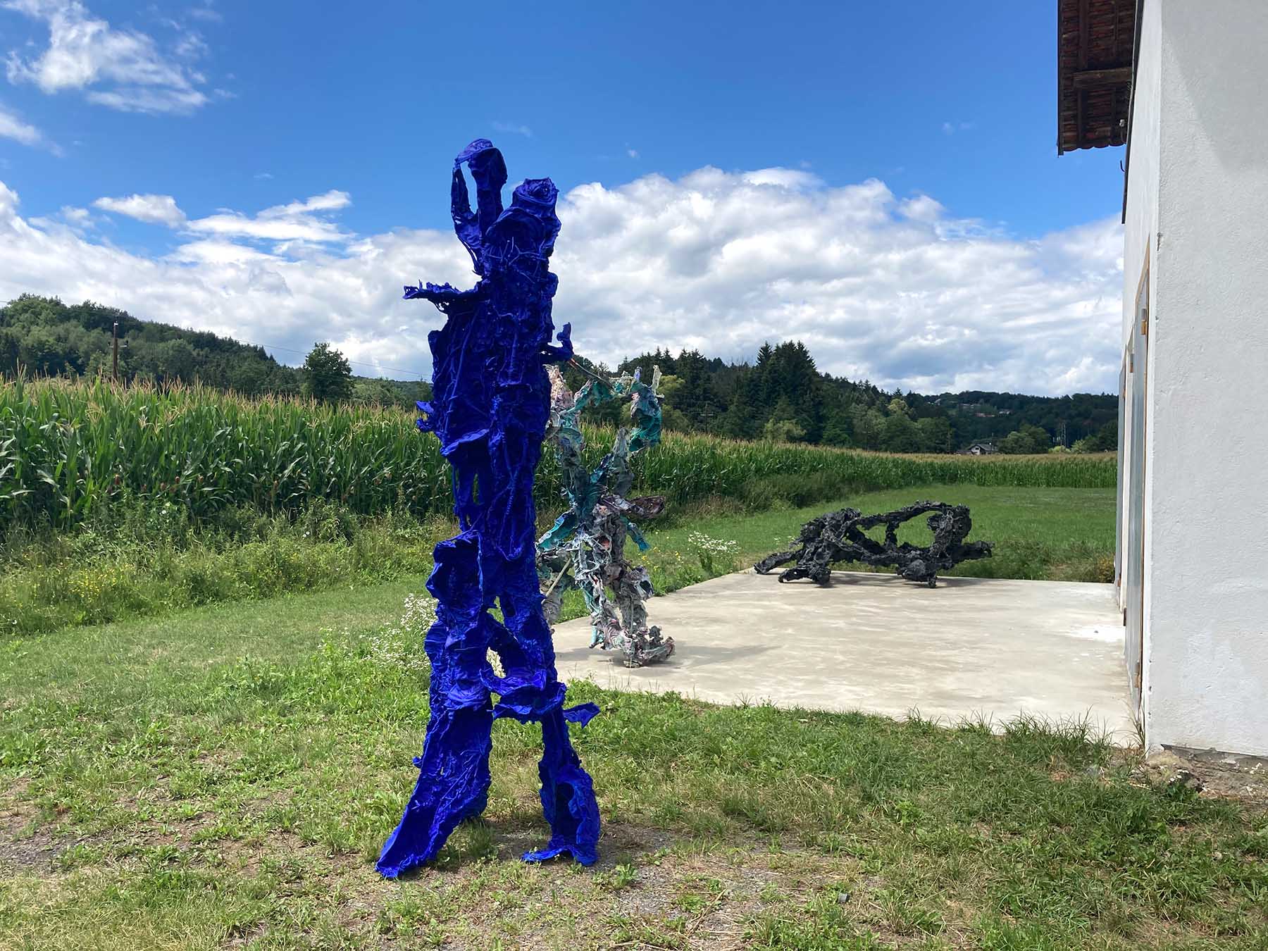 sculpture in blue by austrian artist karl karner
