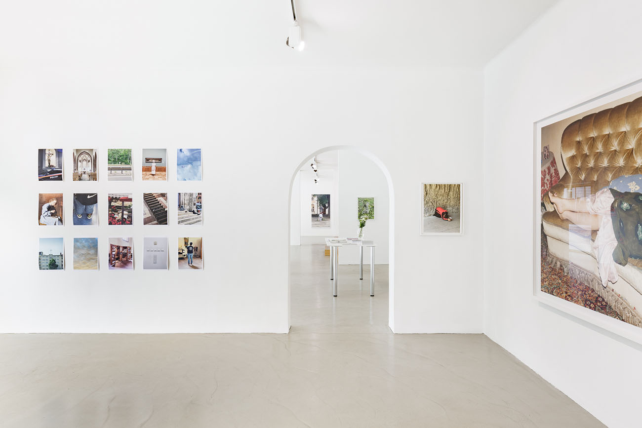 munchies art club viewing room, online