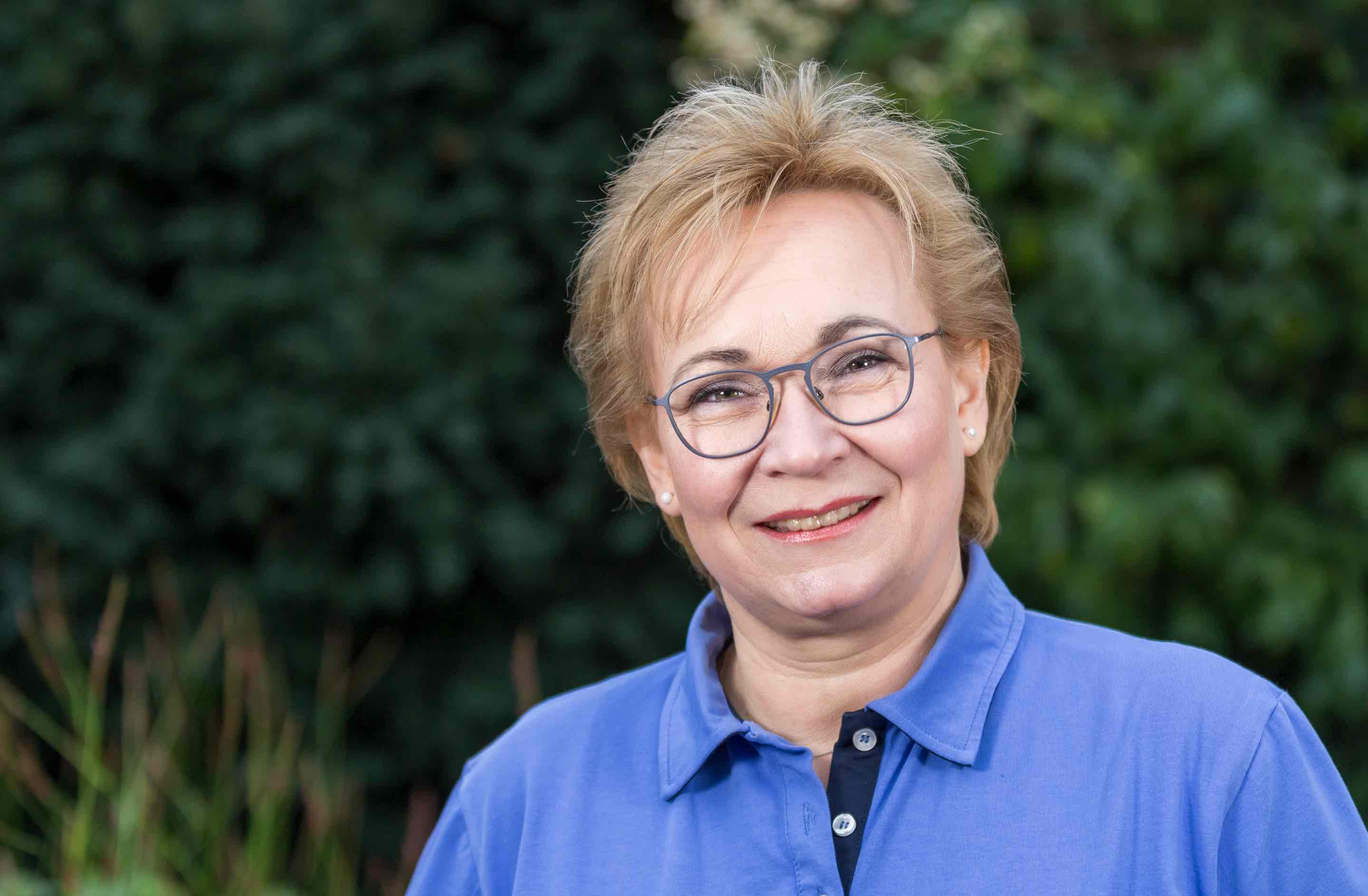 Zahnarztpraxis-Ilona Balea-Mitarbeiterin-6