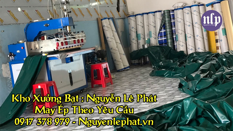 May bạt mái xếp