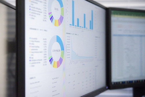 Acheter des actions avec l'analyse des données quantitative