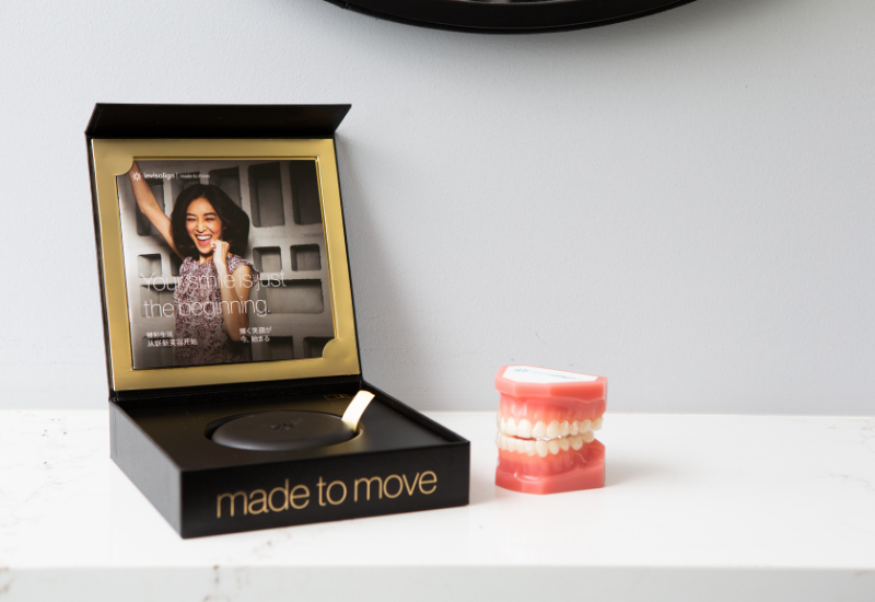 Invisalign express aligner delivery system