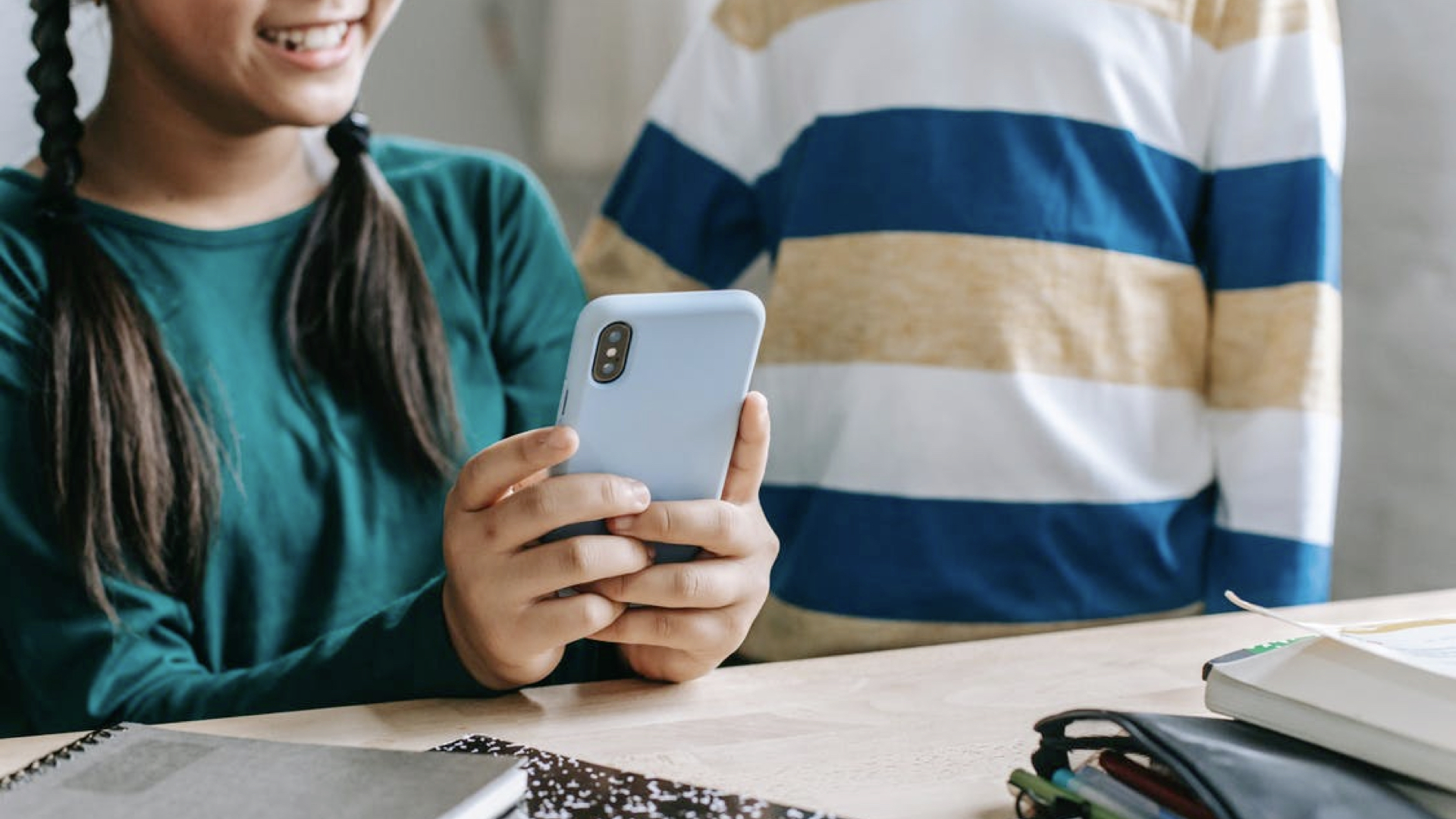 G & Co. is a DTC digital agency: Warby Parker’s AR feature allows users to try on a digital pair of their glasses from home