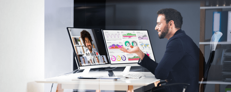 New age field marketing manager hosts ABM-style meeting