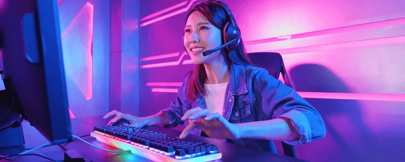 A virtual event attendee plays an online game, unphased by online meeting-fatigue.